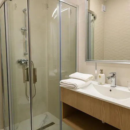 Otel Letos Mamaia Nord 3*