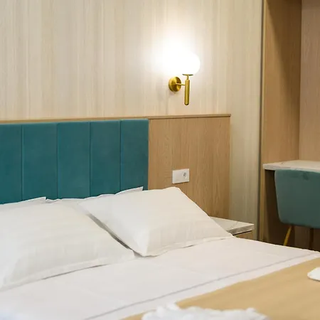 Letos Mamaia Nord Otel 3*